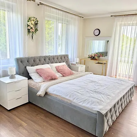 Duzy Apartament Parlinskie Wody Holiday home *