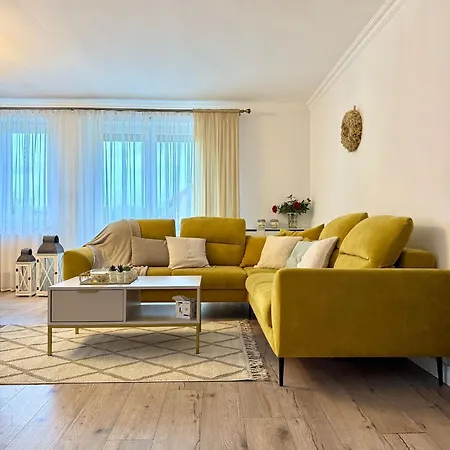 Duzy Apartament Parlinskie Wody