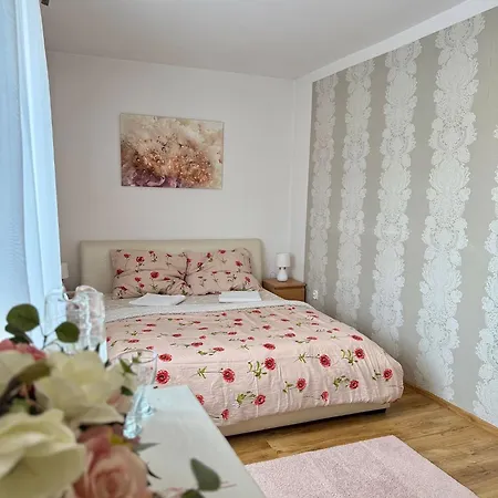 Duzy Apartament Parlinskie Wody *