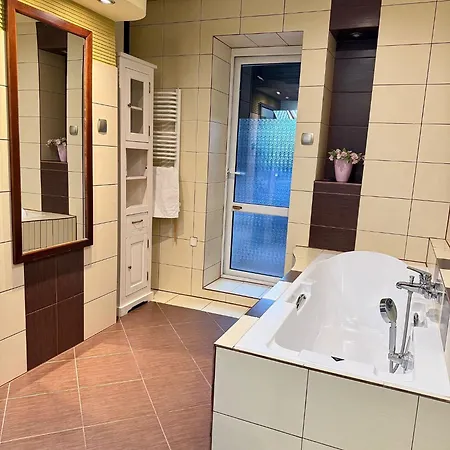 Duzy Apartament Parlinskie Wody Karlino