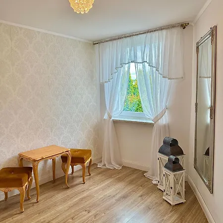 Duzy Apartament Parlinskie Wody Karlino